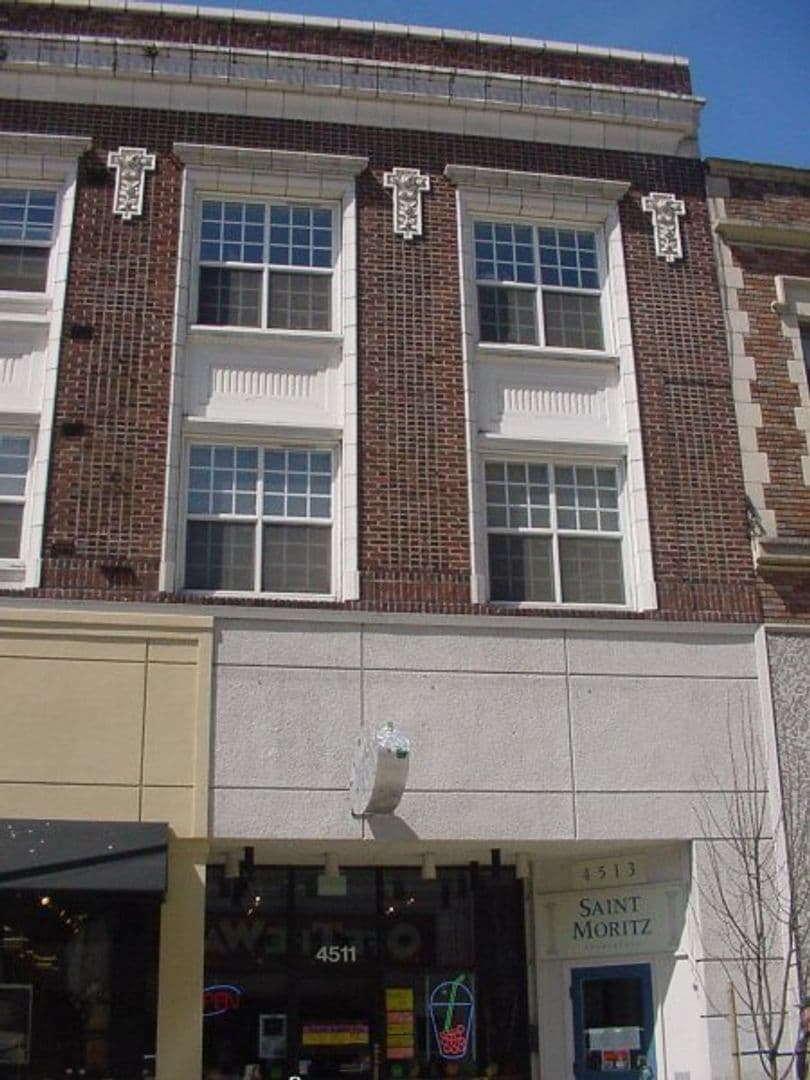 Seattle Apartment: 4513 University Way NE