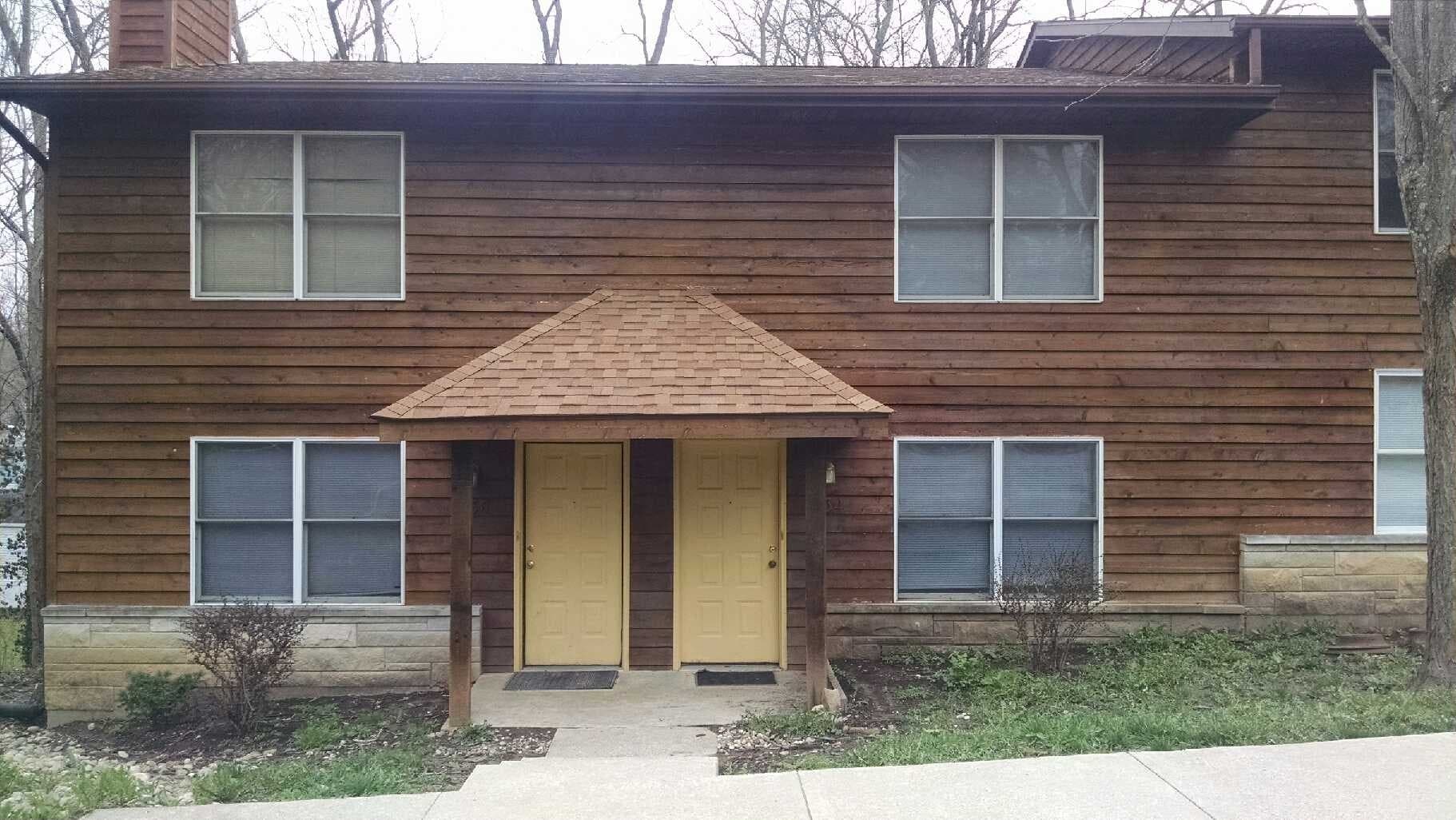 Bloomington Apartment: 726 West 17th Street - 726 West 17th Street