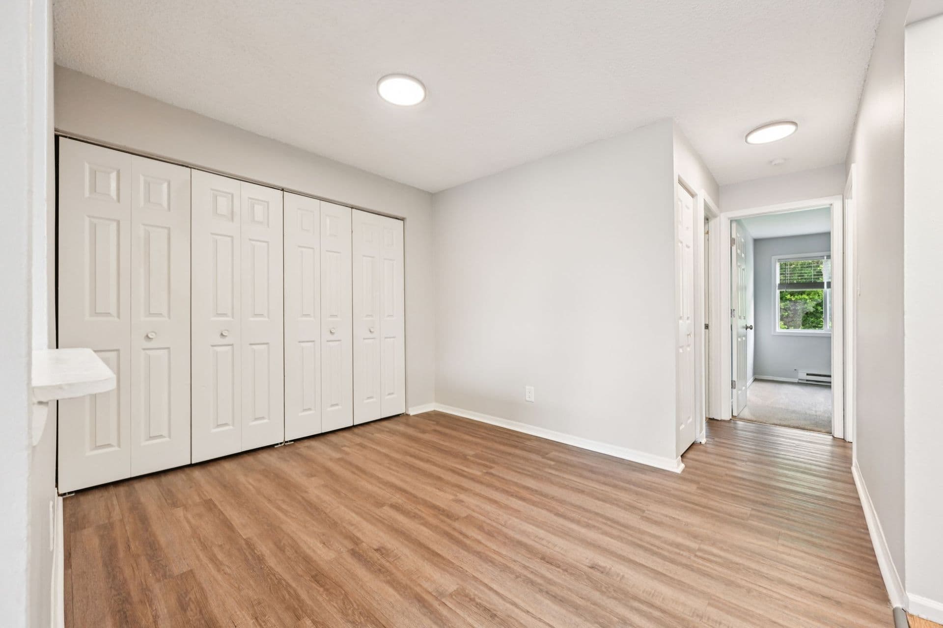 Montgomery Apartment: 800-834 Victoria Dr