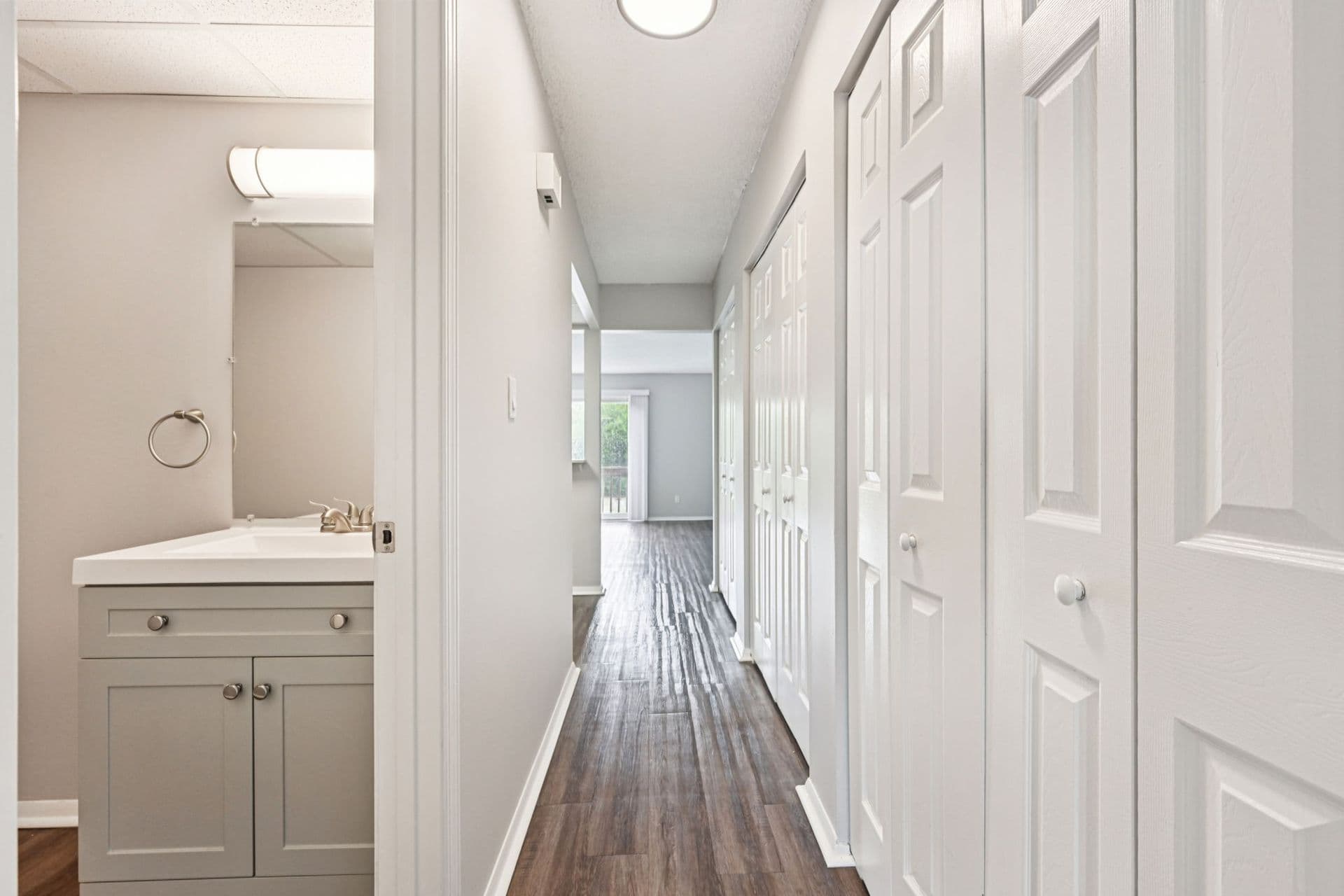 Montgomery Apartment: 800-834 Victoria Dr
