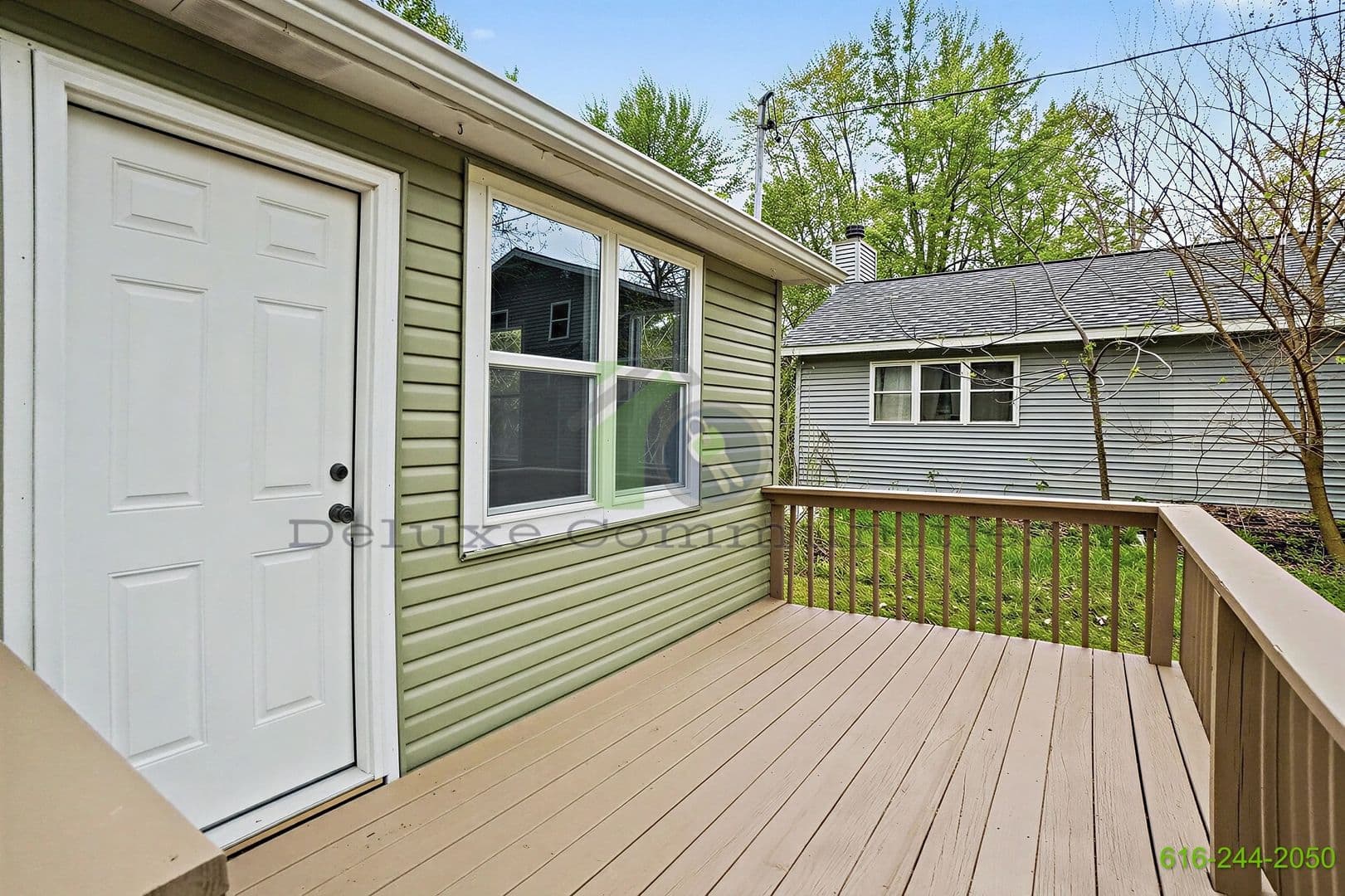 Allegan House: 4206 S Shore Dr