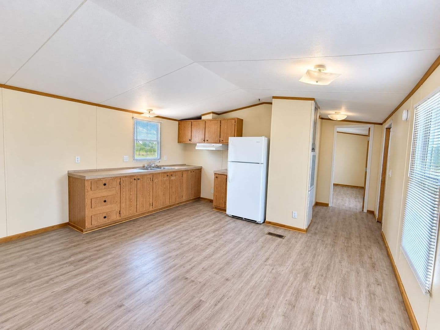 San Angelo Apartment: 729-731-733 Cactus Lane