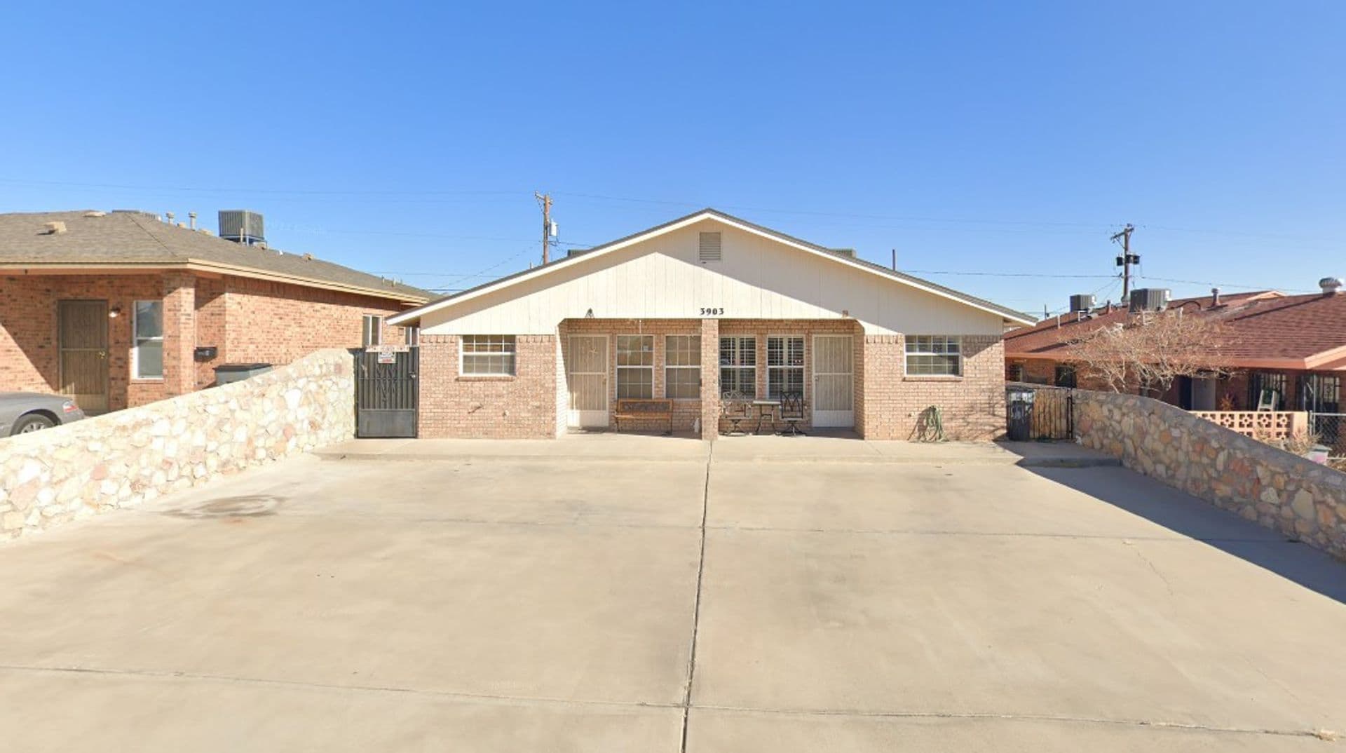 El Paso Apartment: 3903 Van Buren
