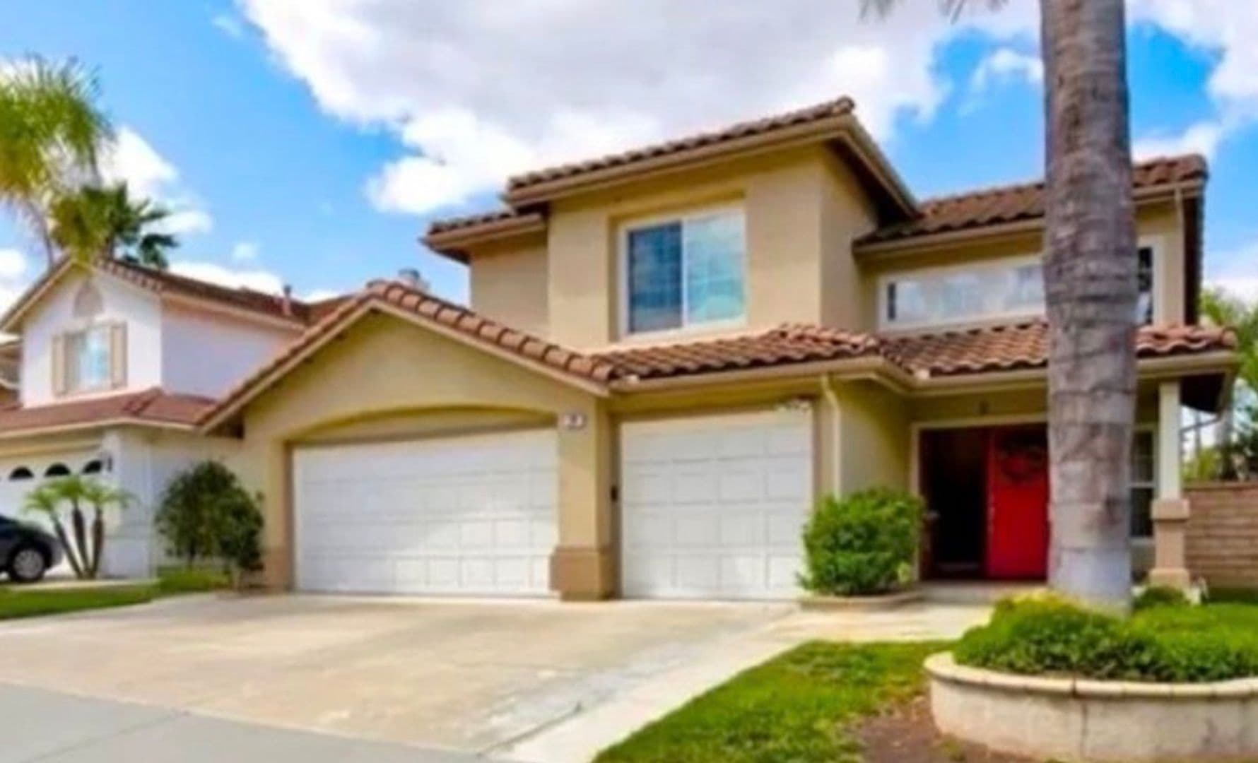 Mission Viejo House: 24 Harveston