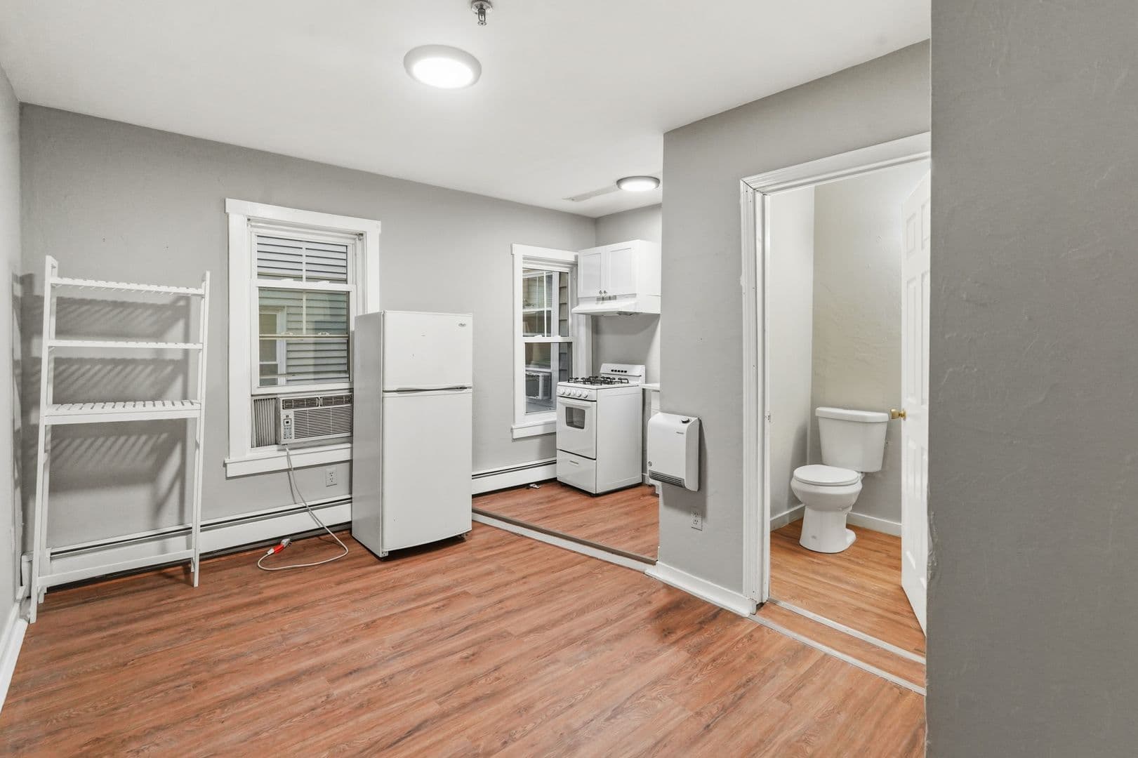 Hudson Apartment: 65 Main St