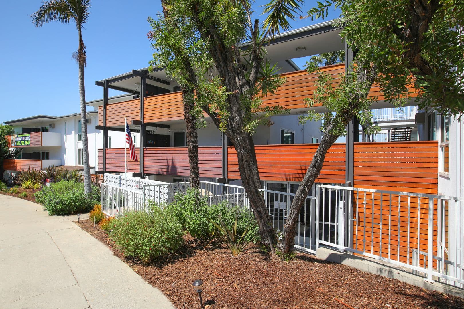South Pasadena Apartment: 1653 Amberwood Drive