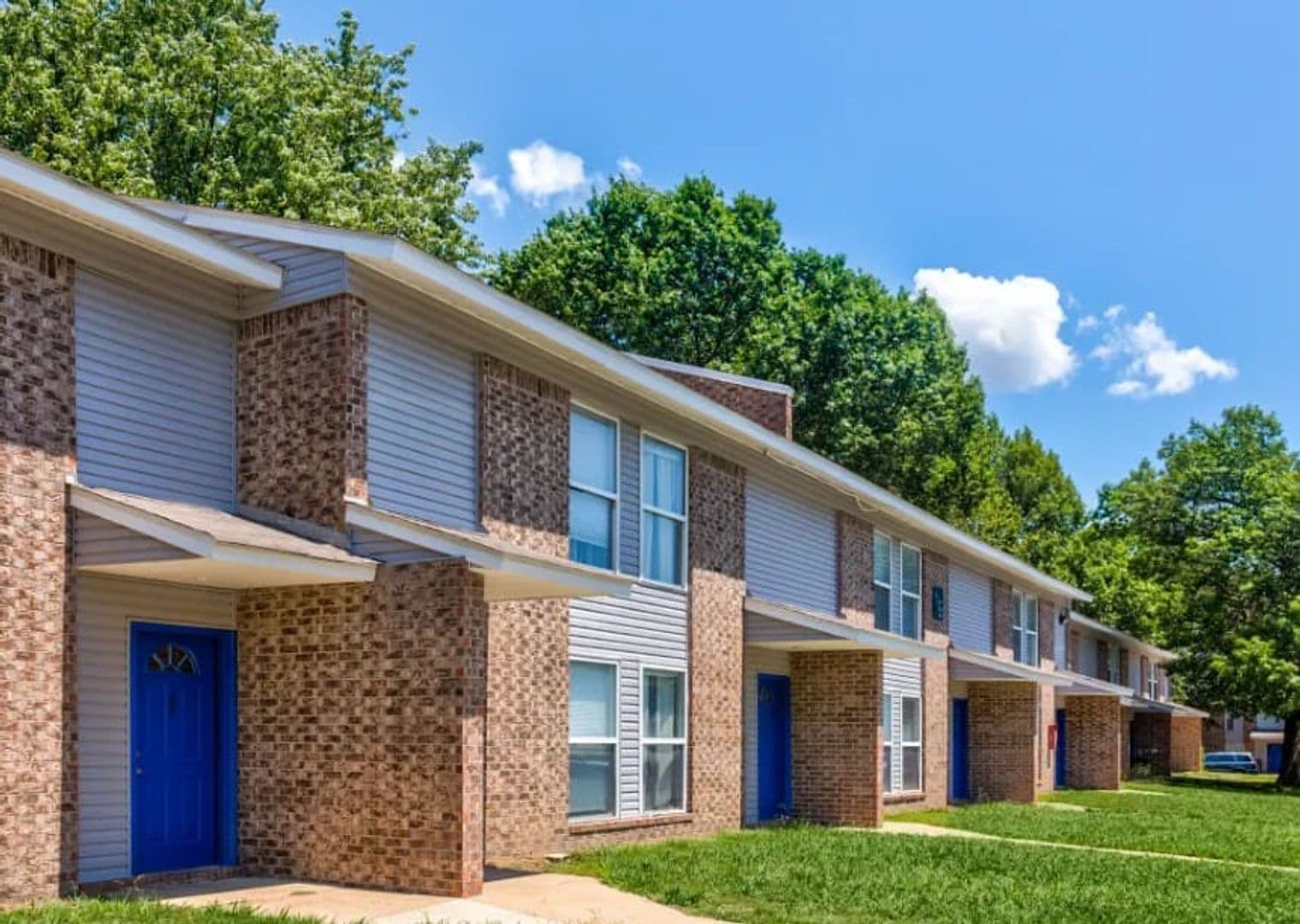 Fayetteville Apartment: 3001 W Wedington Dr