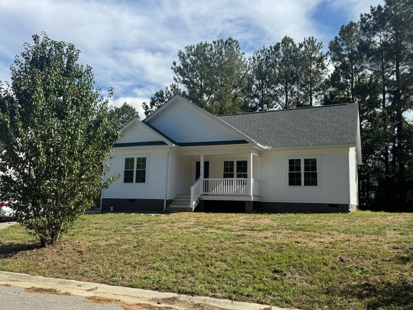 Petersburg House: 21169 Baileys Lane