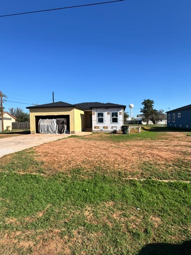 MERKEL House: 902 S 3RD