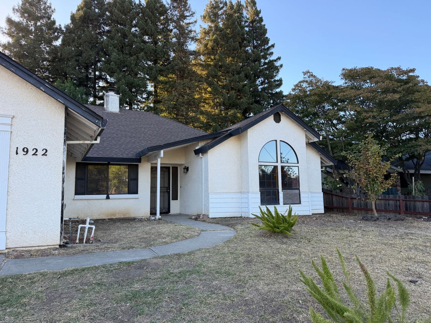 Yuba City House: 1922 Gray Ave