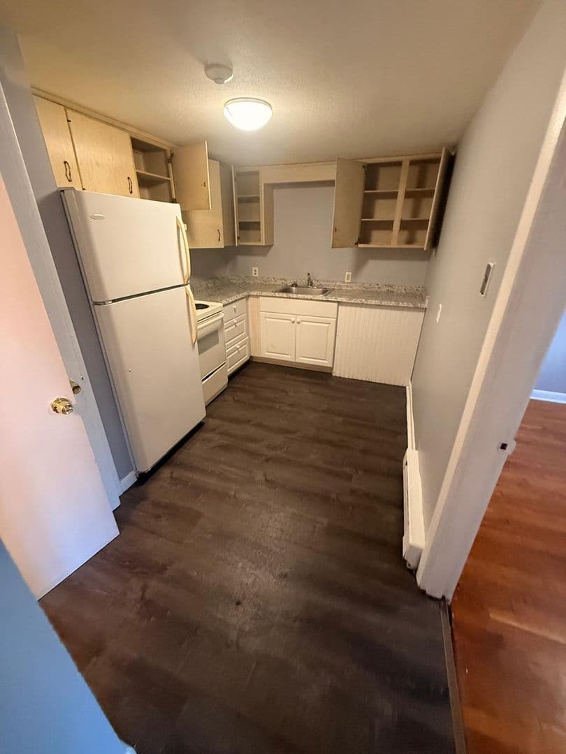 Orange Apartment: 50 E Main Street