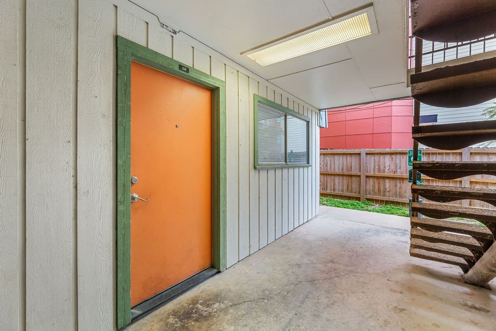 Austin Apartment: 404/406 E 30th St