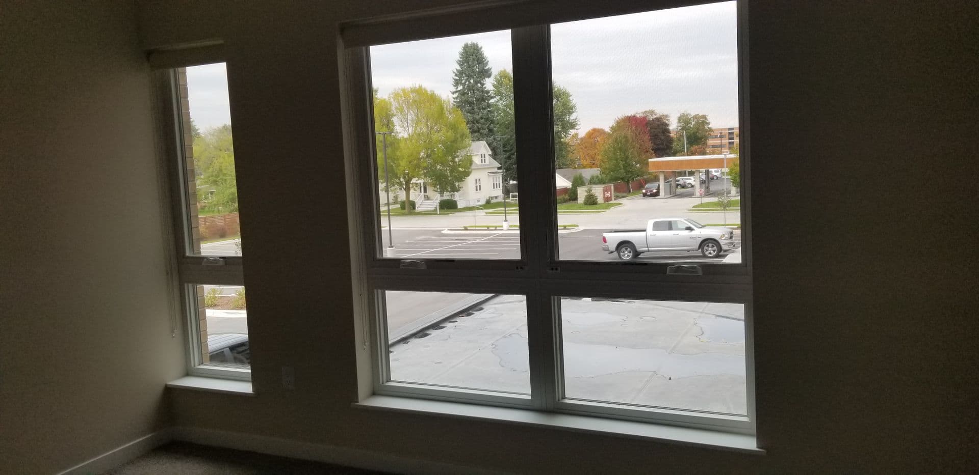 Sheboygan Apartment: 2724 Kohler Memorial Dr