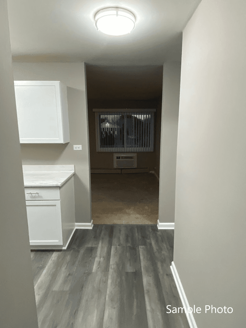 Gurnee Apartment: 4344 McClure Ave