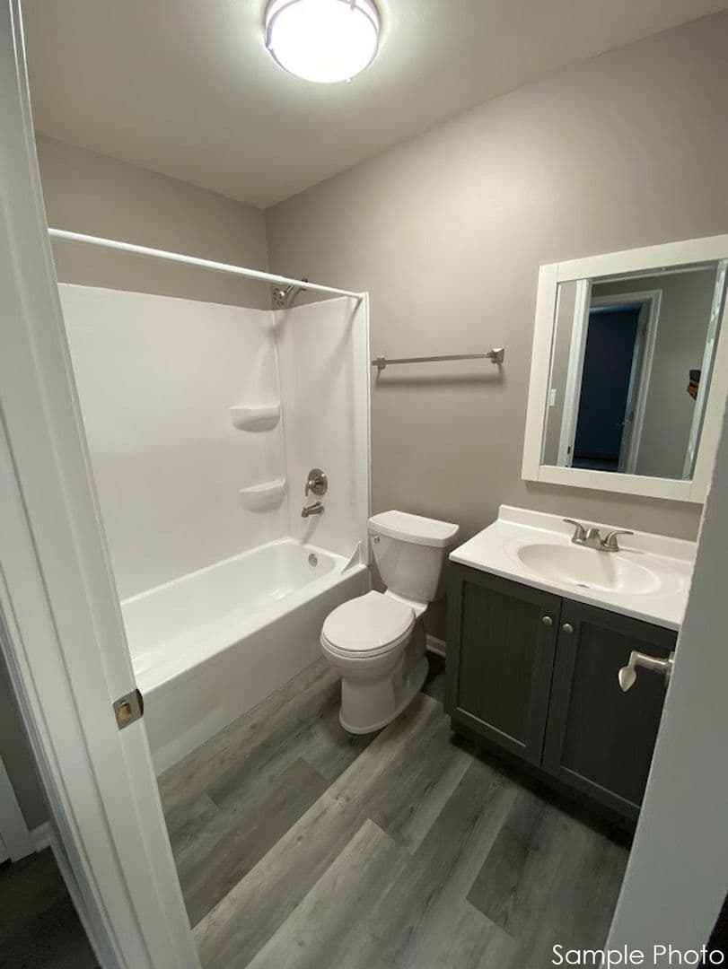 Gurnee Apartment: 4344 McClure Ave