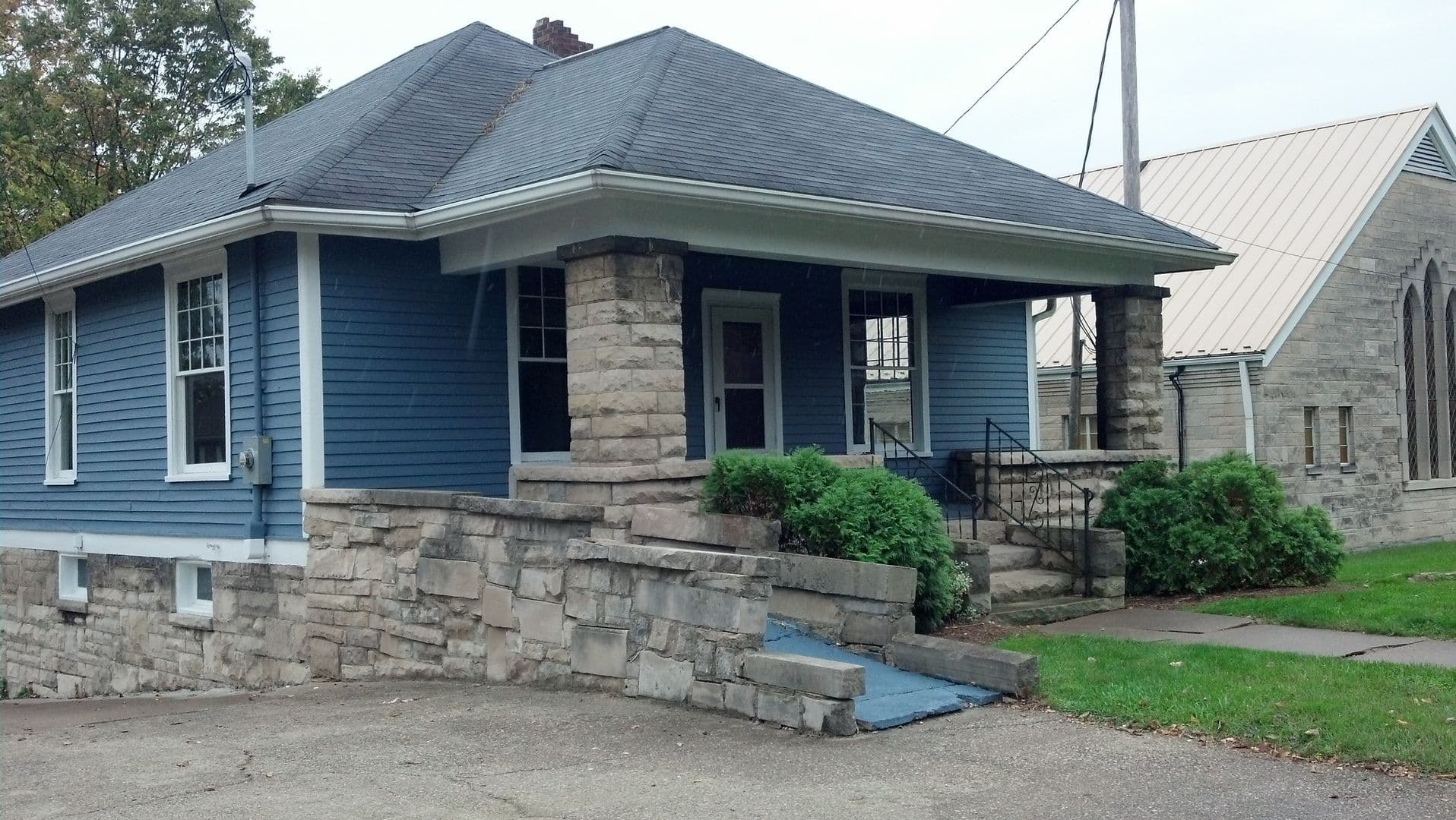 Bloomington House: 819 W 2nd Street