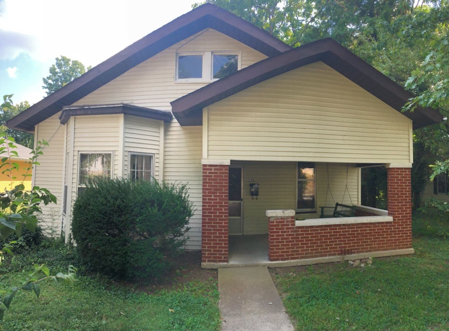 Bloomington Apartment: 320 E 1st Street