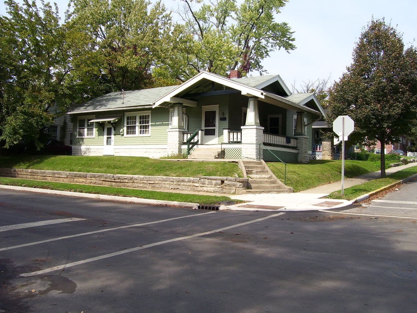 Bloomington House: 520 S Fess Avenue