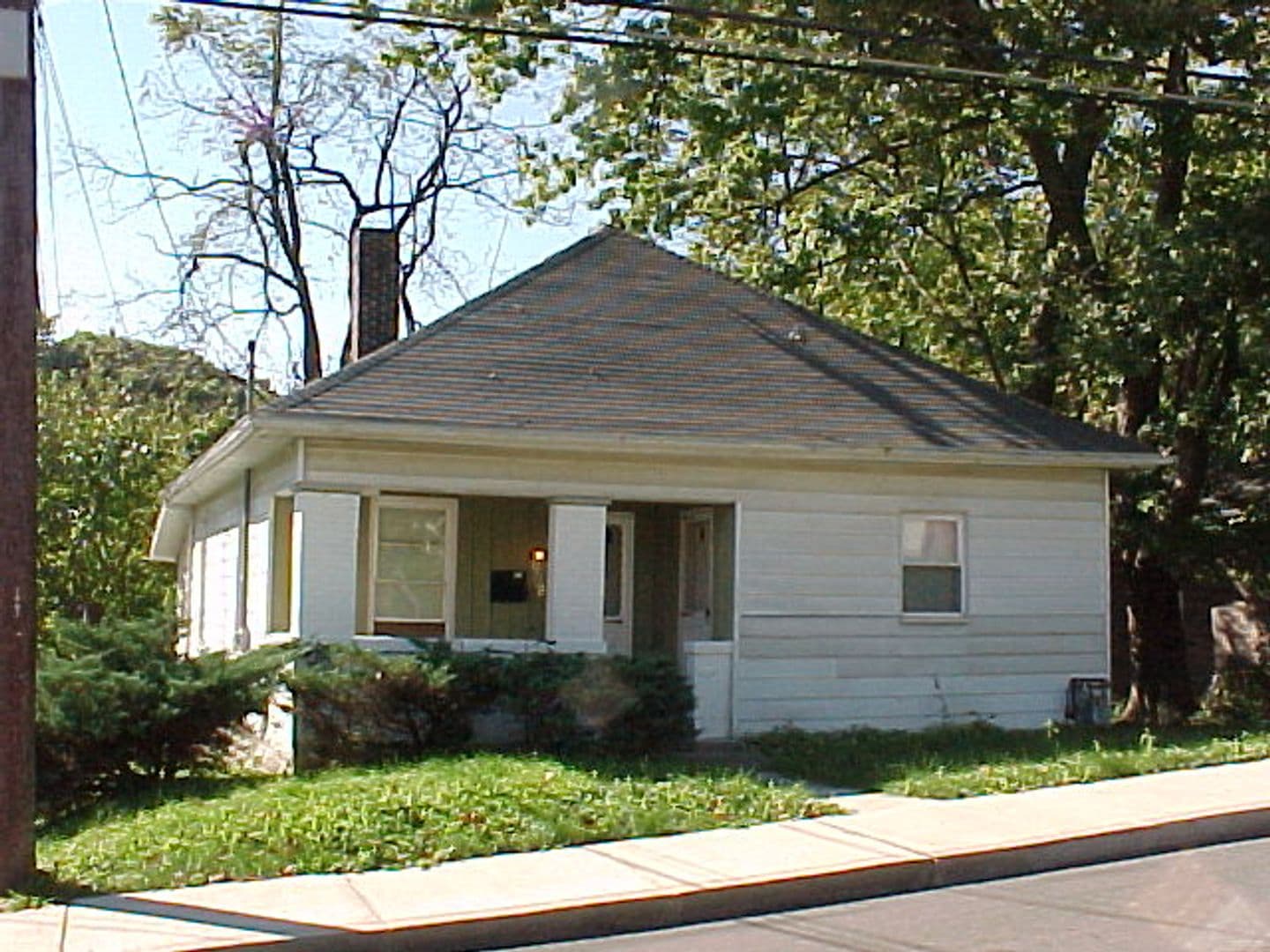Bloomington House: 1001 W 11th Street
