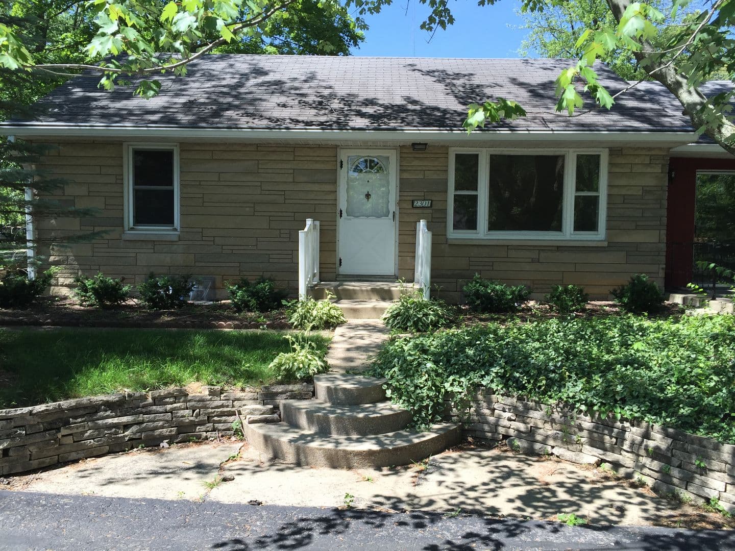 Bloomington Apartment: 2301 E 4th Street