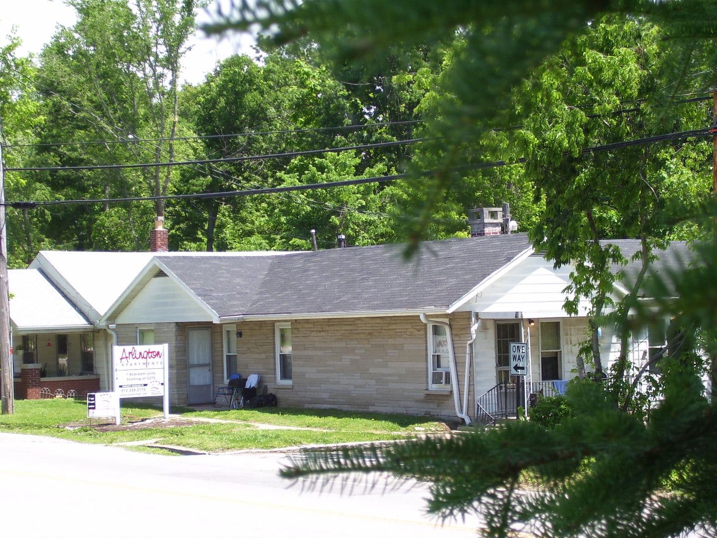 Bloomington Apartment: 1614 W Arlington Road