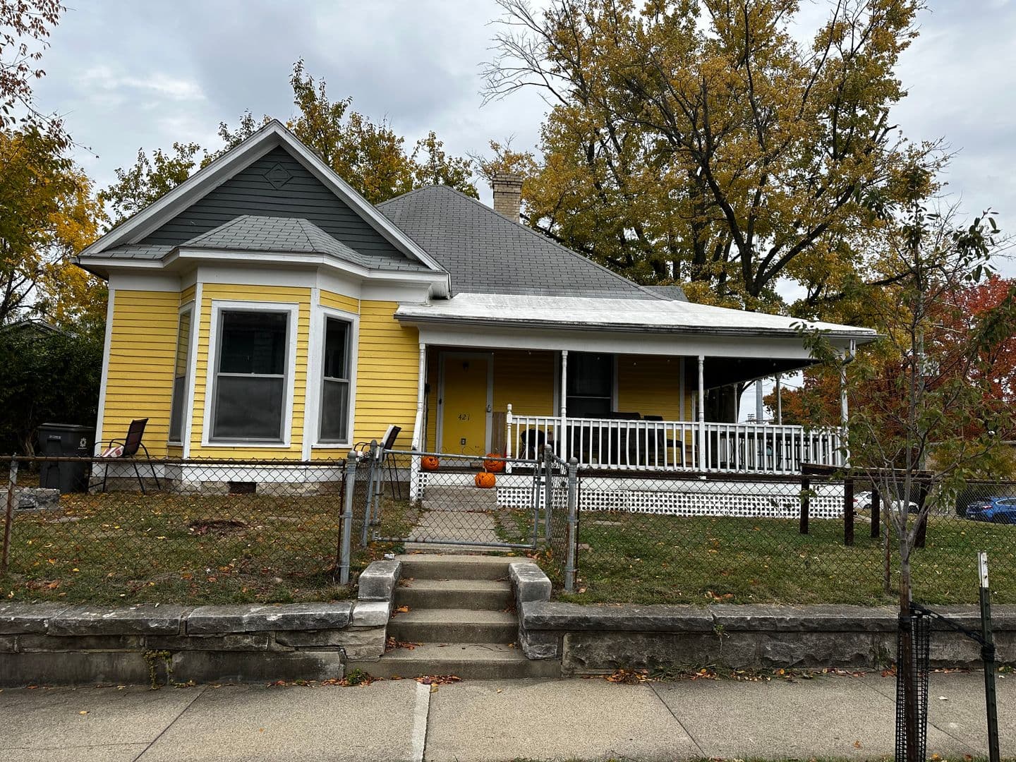Bloomington House: 421 E 15th Street