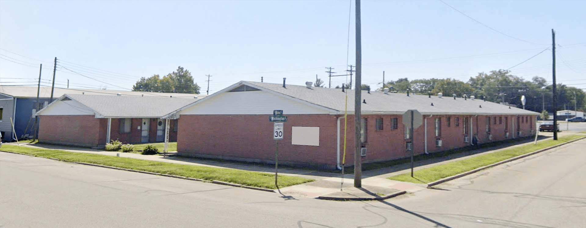 Shelbyville Apartment: 407 E Washington St