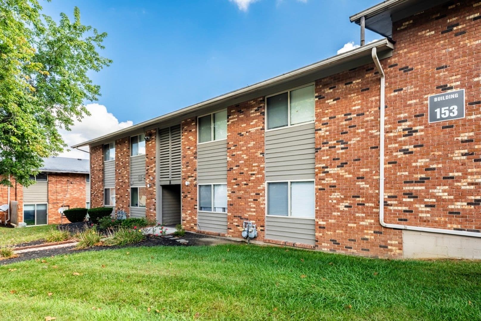 Hamilton Apartment: 135 Timber Hill Dr A1