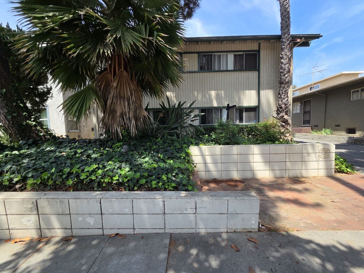 Pasadena Apartment: 1815 Fremont Ave. S. Pasadena 91030