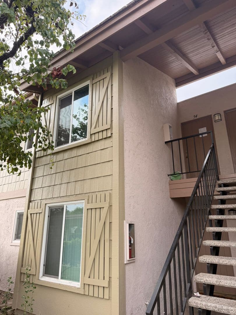 Lake Forest Apartment: 23251 Los Alisos Blvd