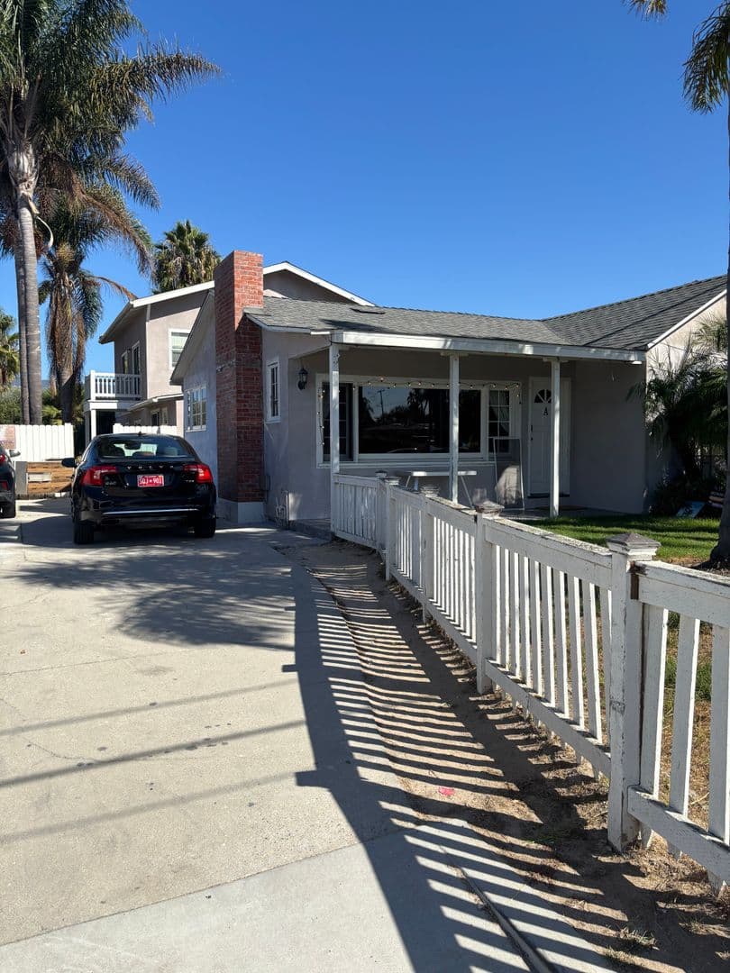 Isla Vista Apartment: 6670 Sueno Rd