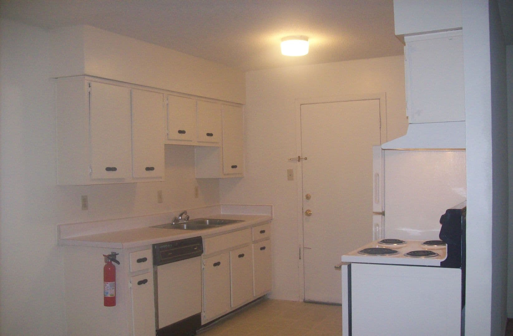 Memphis Apartment: 3606 Walker Ave
