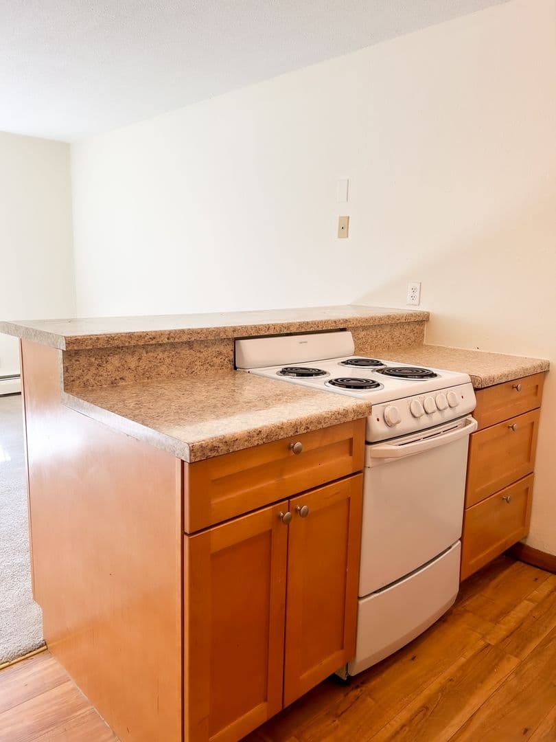 Minneapolis Apartment: 3030 Irving Ave S