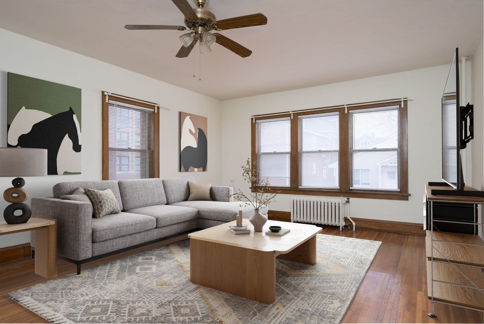 Minneapolis Apartment: 2601/05 Fremont Ave S