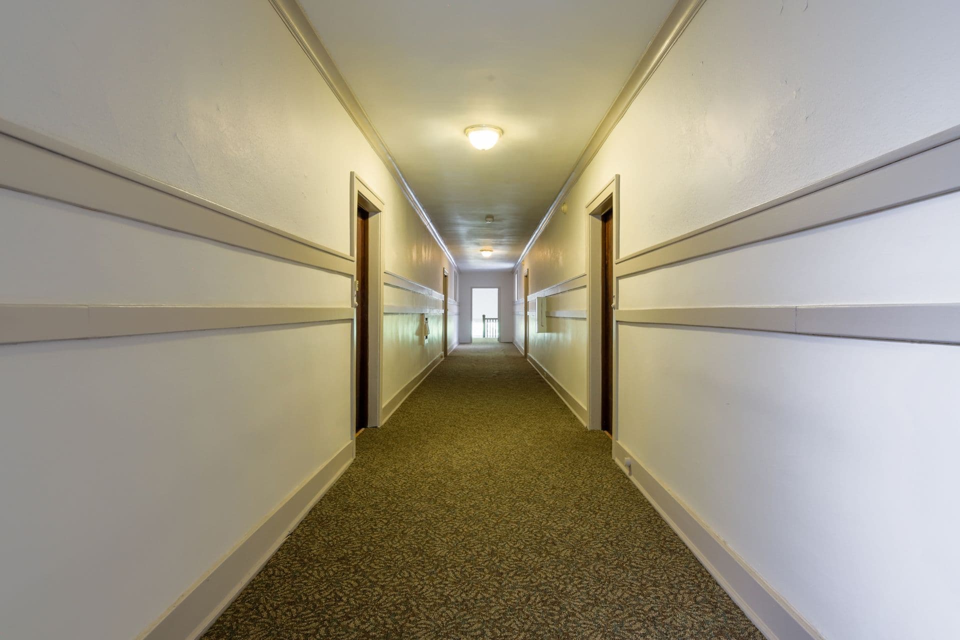 Minneapolis Apartment: 1929 Fremont Ave S