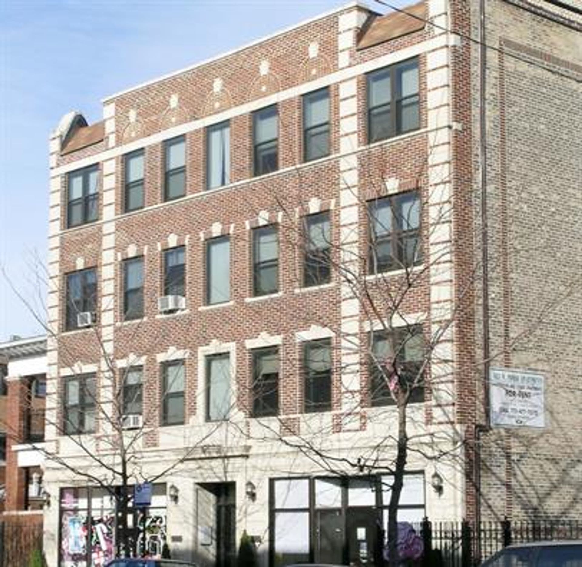 Chicago Apartment: 1624 W. Morse