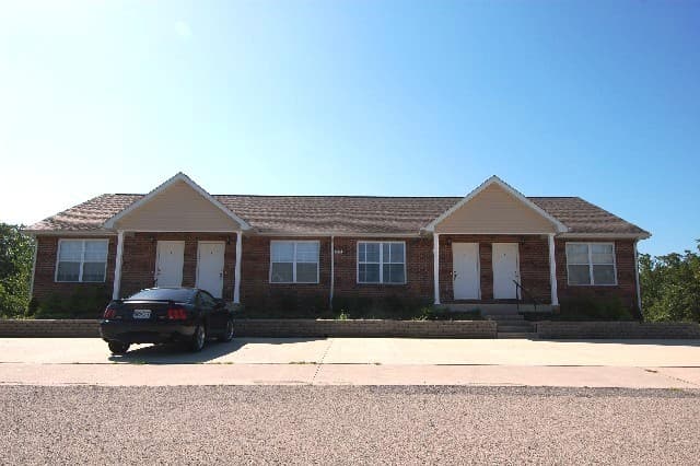 Rolla Apartment: 1977 Emily Dr