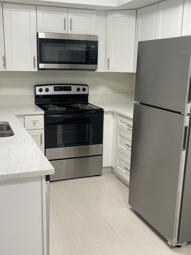 Coconut Creek Apartment: 5500 NW 61 Street