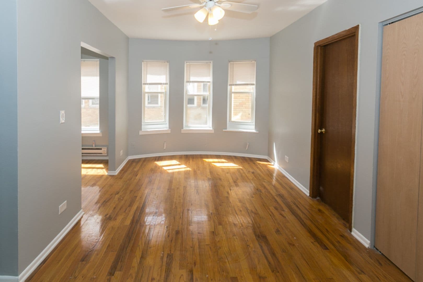 Chicago Apartment: 4501 - 4515 N. Malden