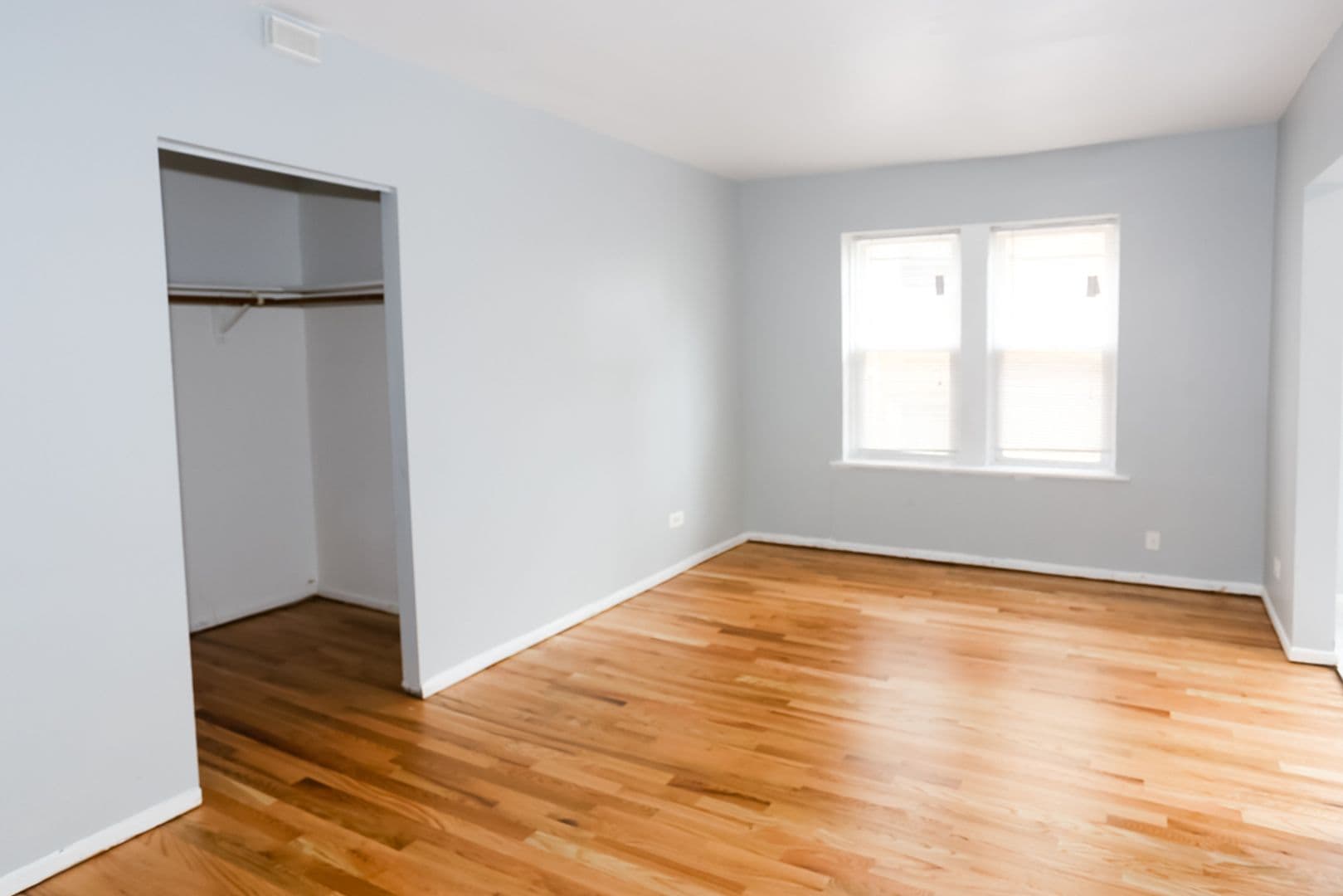 Chicago Apartment: 4501 - 4515 N. Malden
