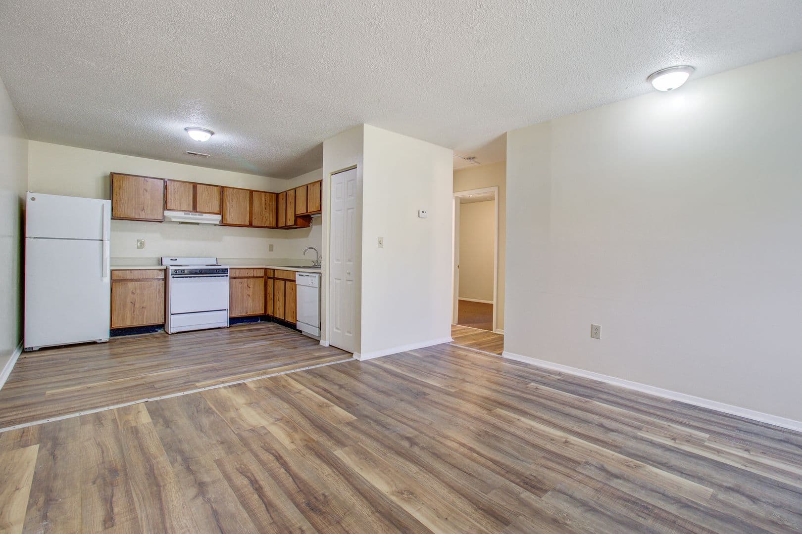 Winnsboro Apartment: 197 Lamplighter Dr.