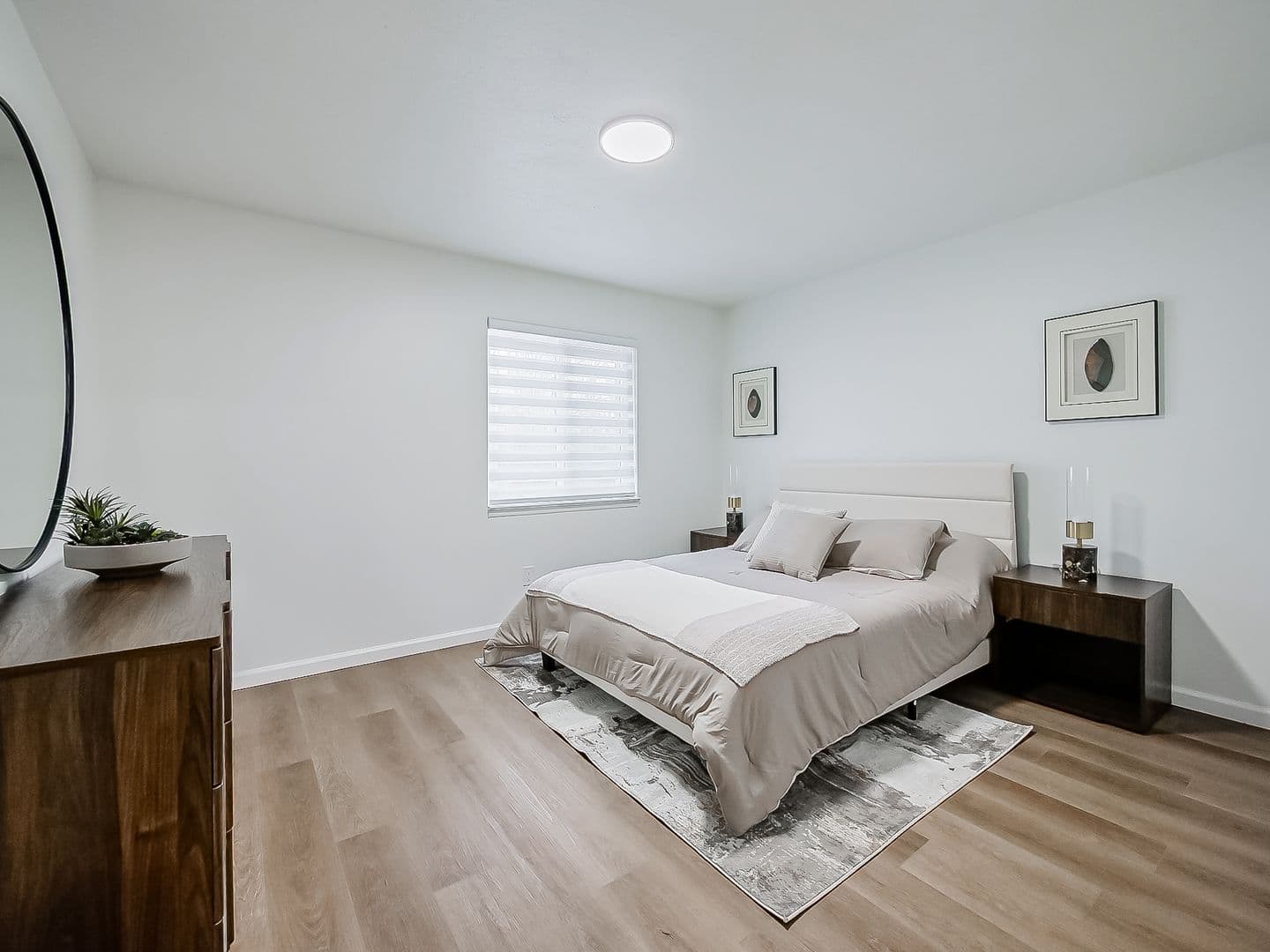 Plymouth Apartment: 40325 Plymouth Road