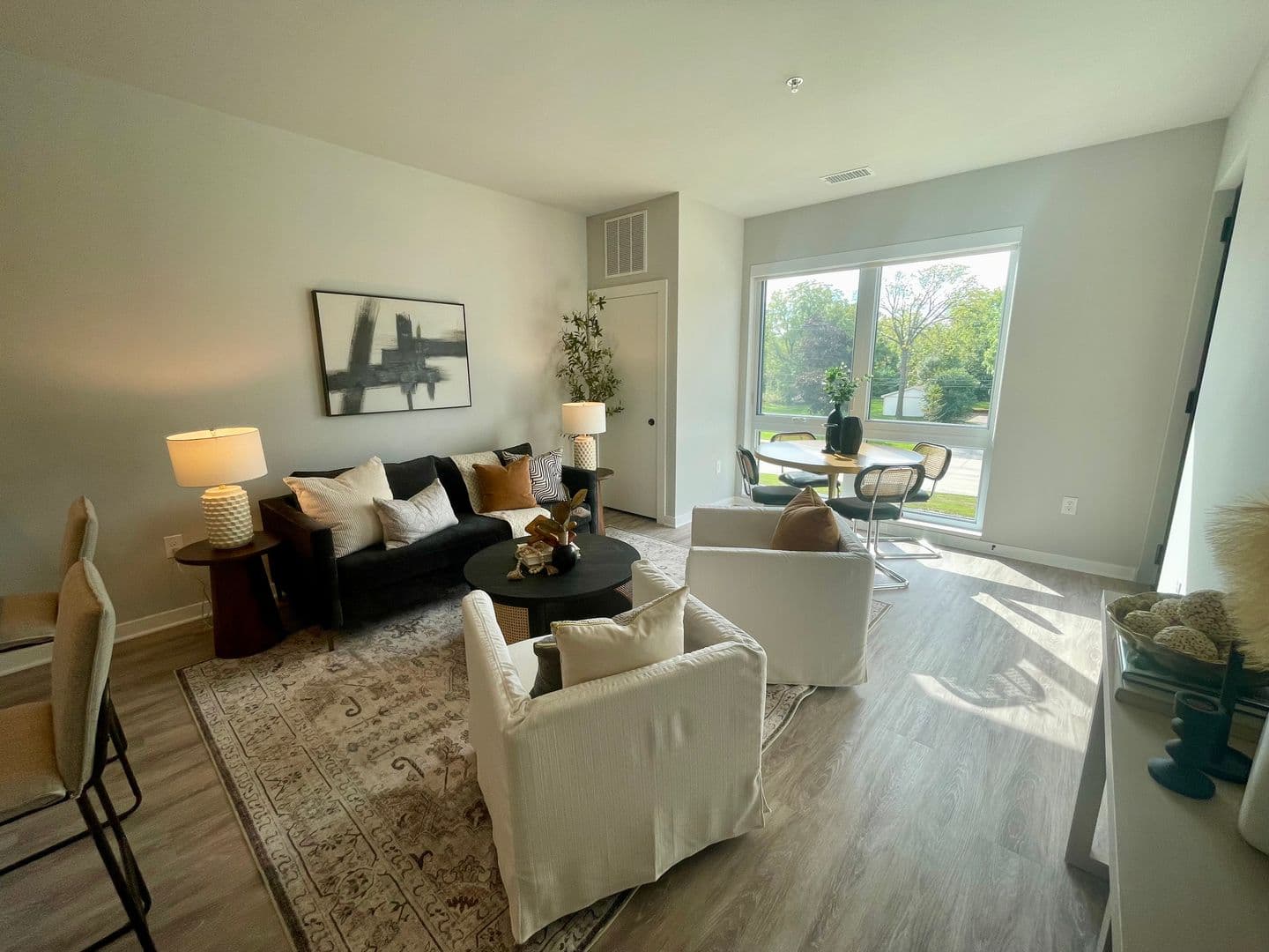 Greenfield Apartment: 4050 Layton Avenue