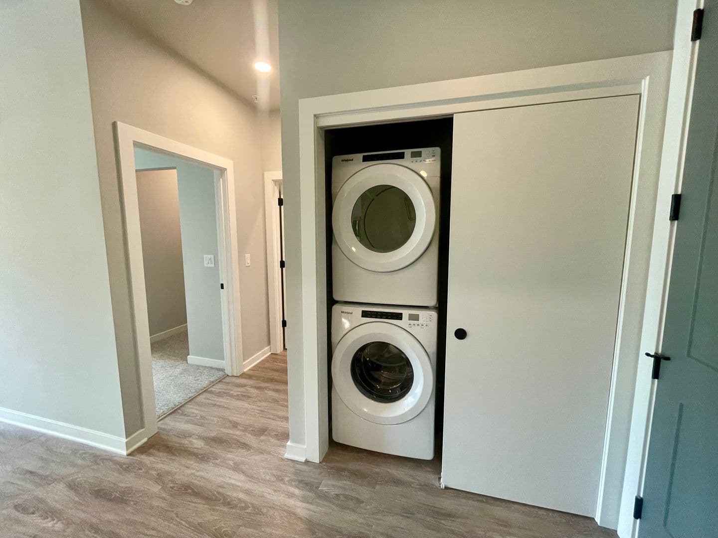 Greenfield Apartment: 4050 Layton Avenue