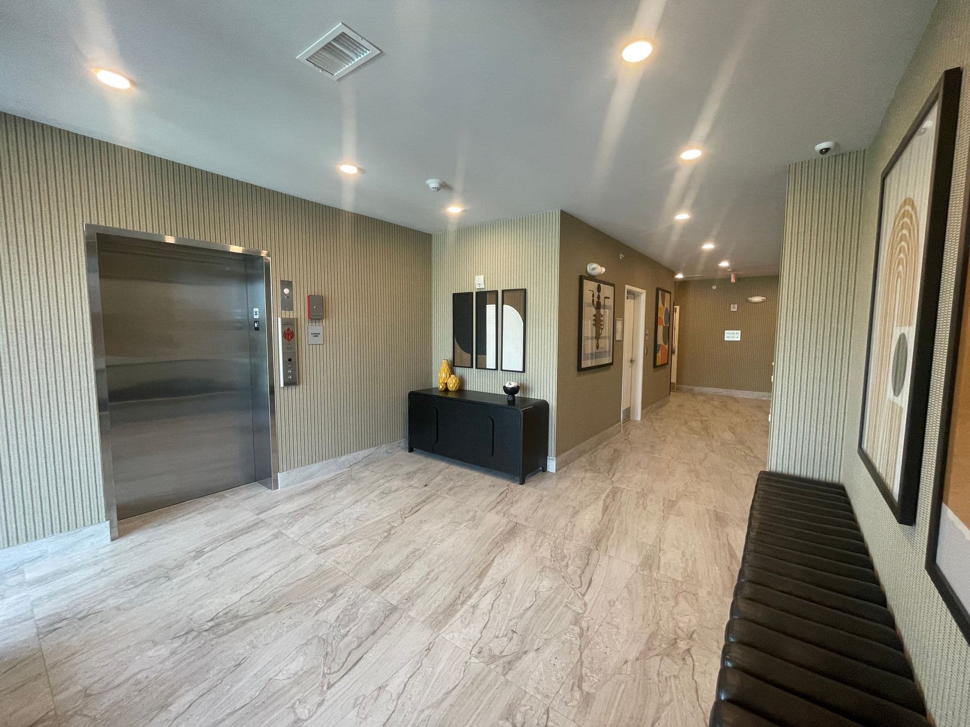 Greenfield Apartment: 4220 Layton Avenue