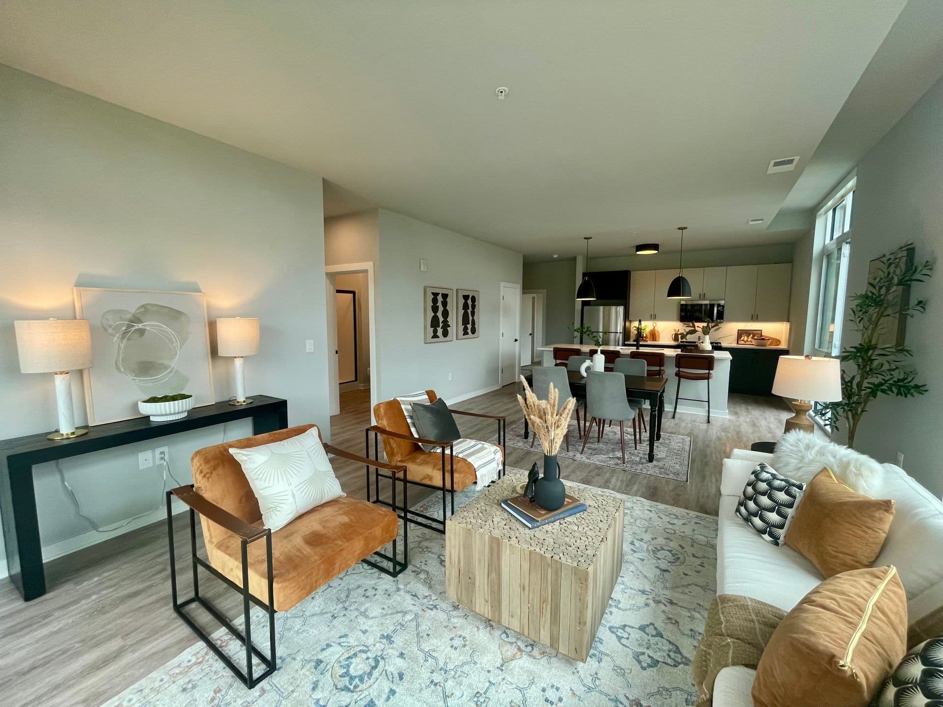 Greenfield Apartment: 4050 Layton Avenue