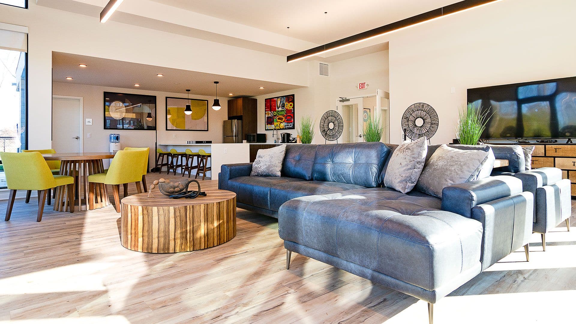 Greenfield Apartment: 4220 Layton Avenue