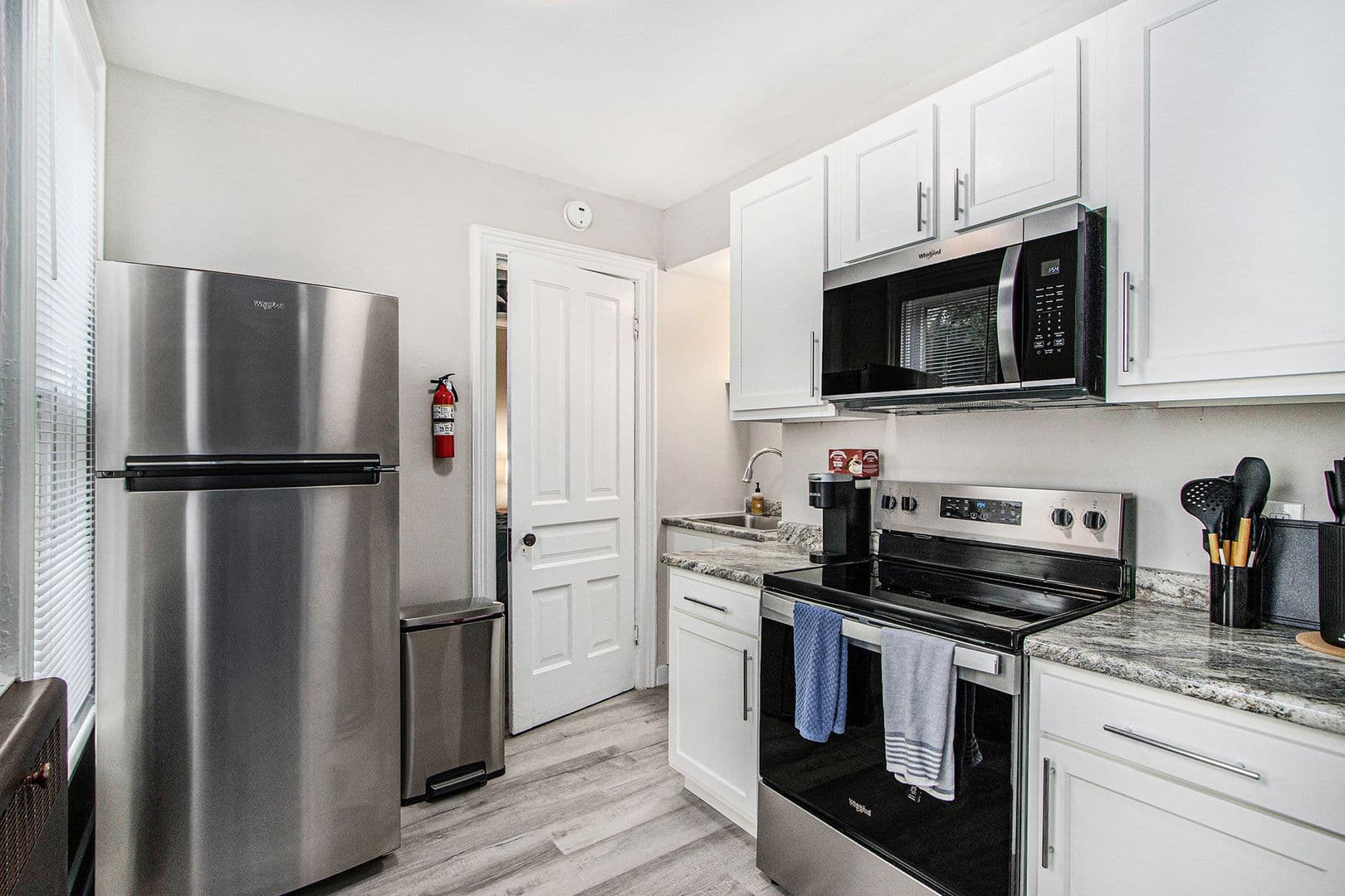 Kalamazoo Apartment: 728 W Lovell St - #2