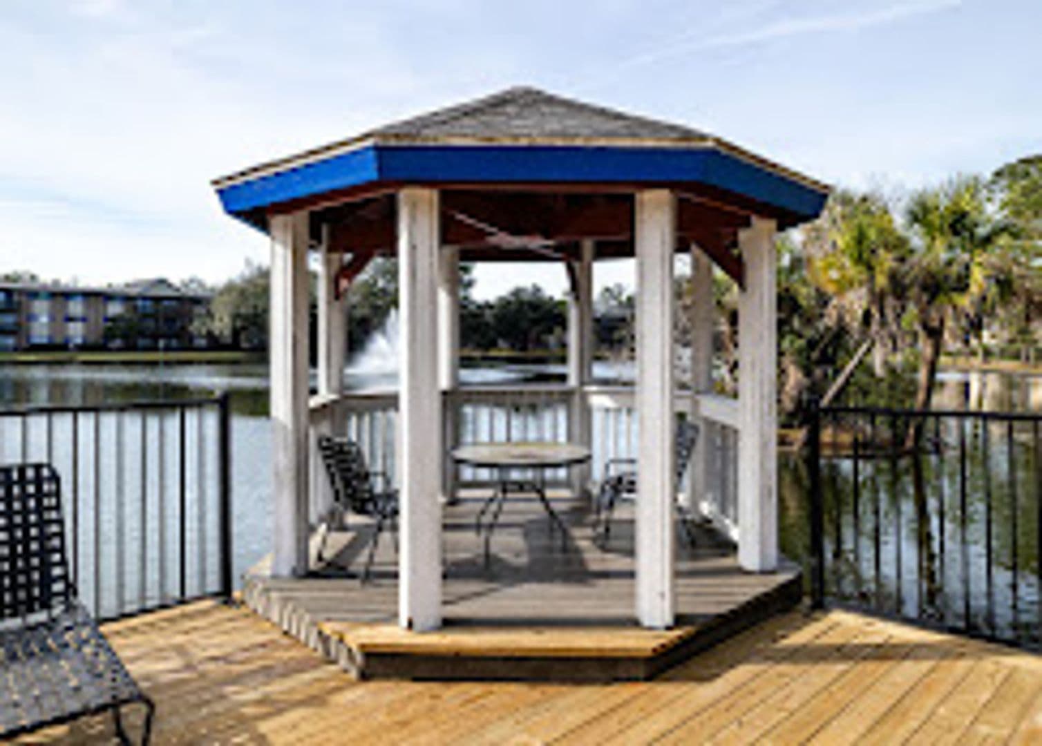 Jacksonville Apartment: 2681 University Blvd N