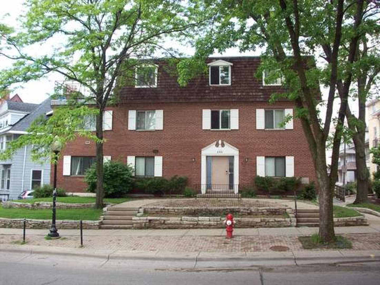 Madison Apartment: 240 Langdon St. #201